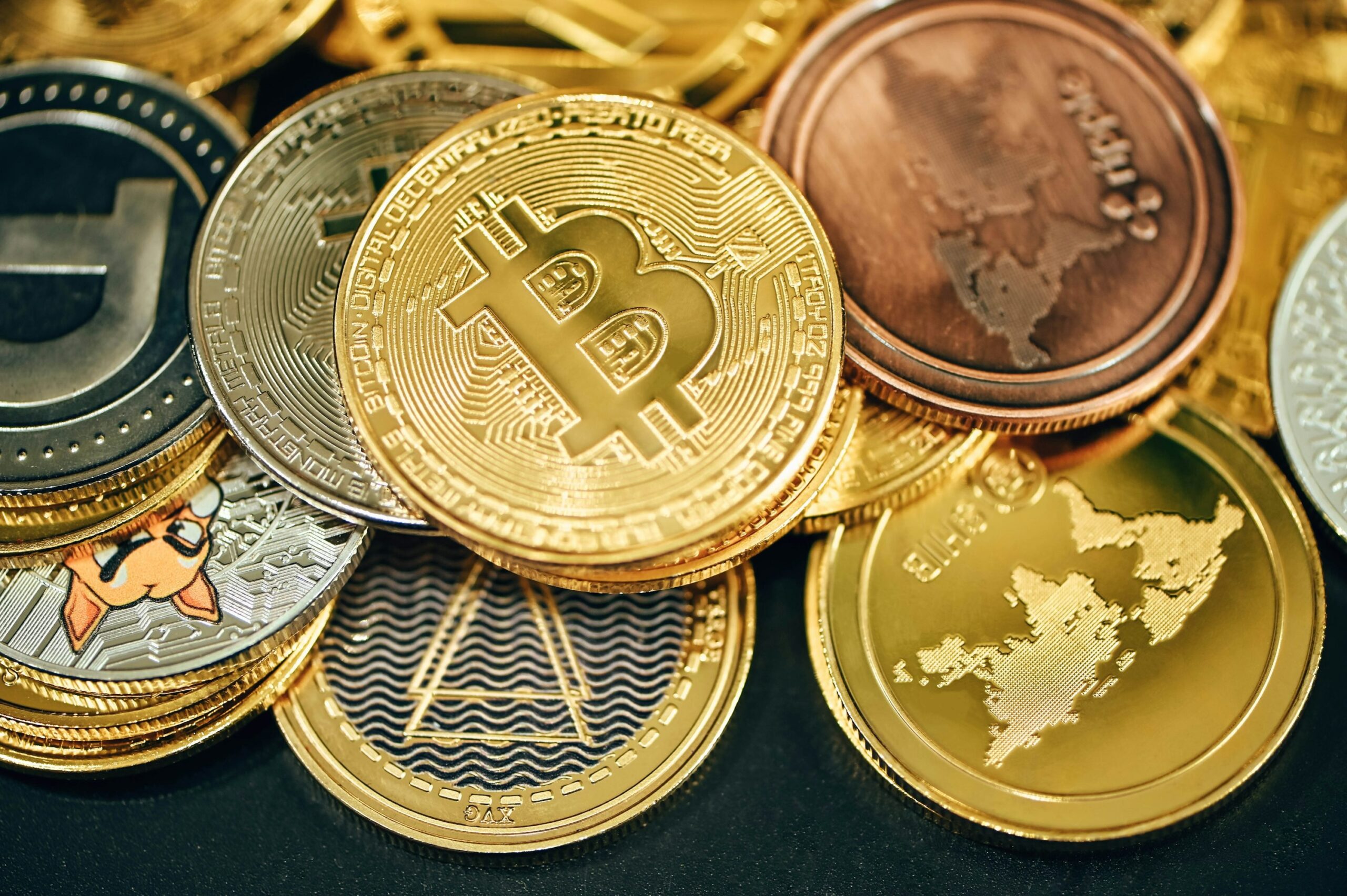 Different cryptocurrencies
